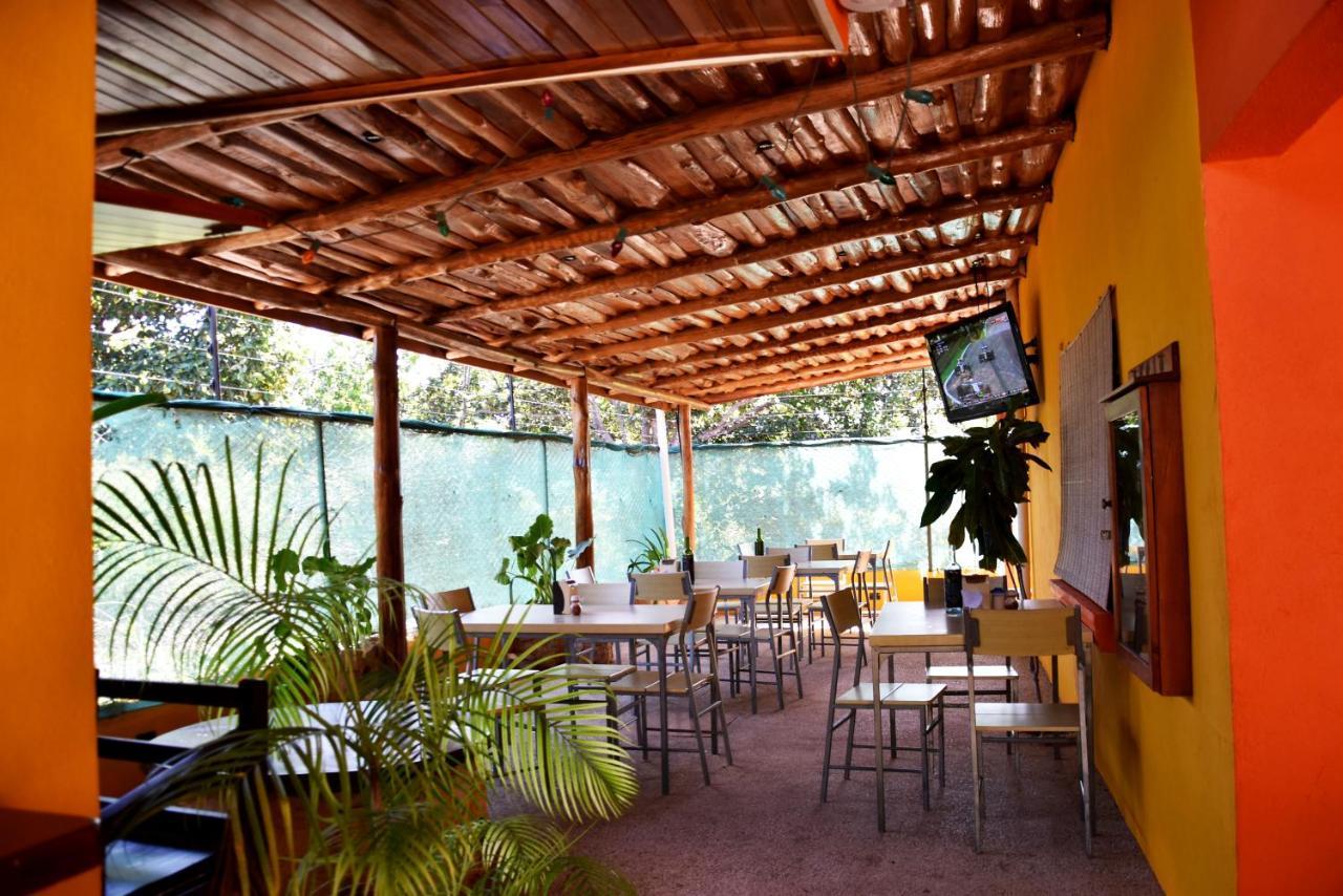 Hotel Mediterraneo Плая Авеляна Екстериор снимка